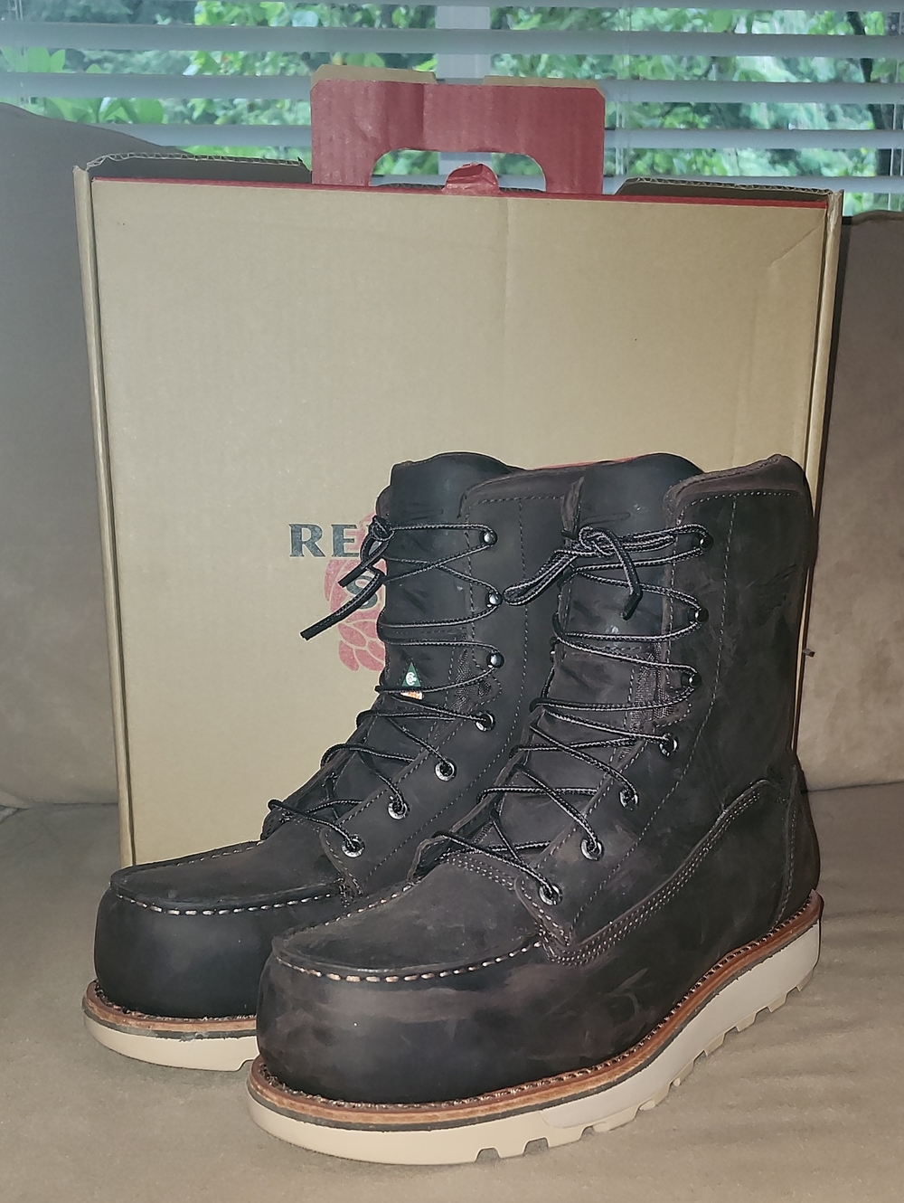 Red Wing Shoes Traction Tred Lite 8" Lace-Up CSA Approved Work Boots, Size 10